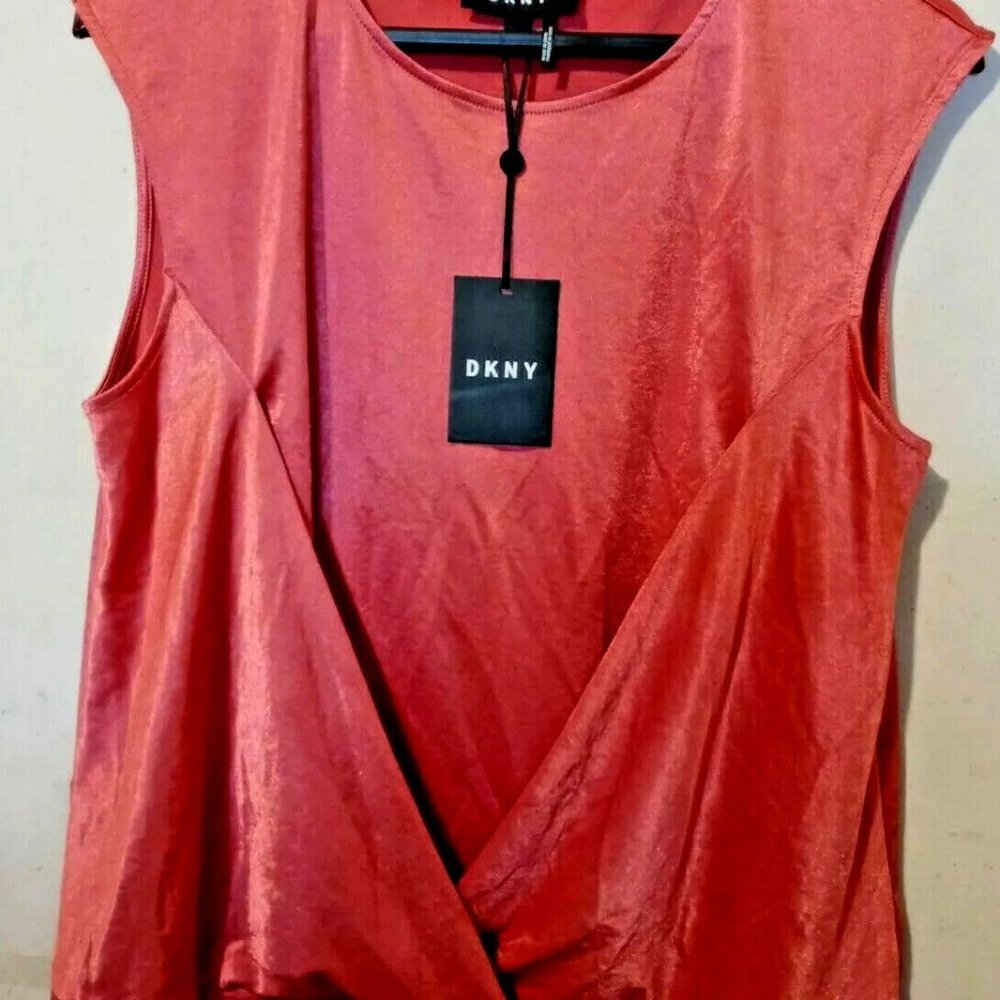 DKNY Women's Coral Sleeveless Jewel Neck Blouse Top Size Medium